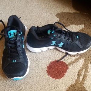 Under armour womens sneakers